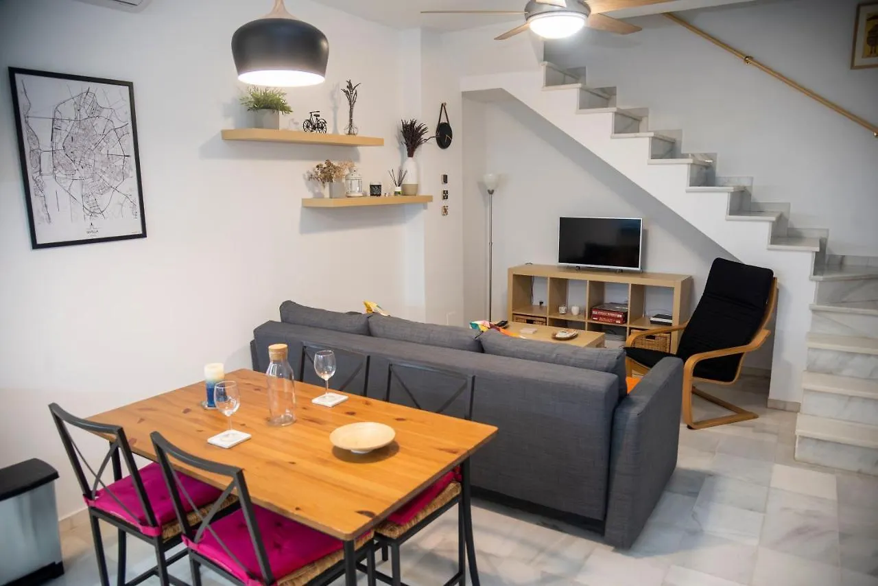 Apartment 180 Home Precioso Apartamento Con Patio San Bernardo 4 Seville