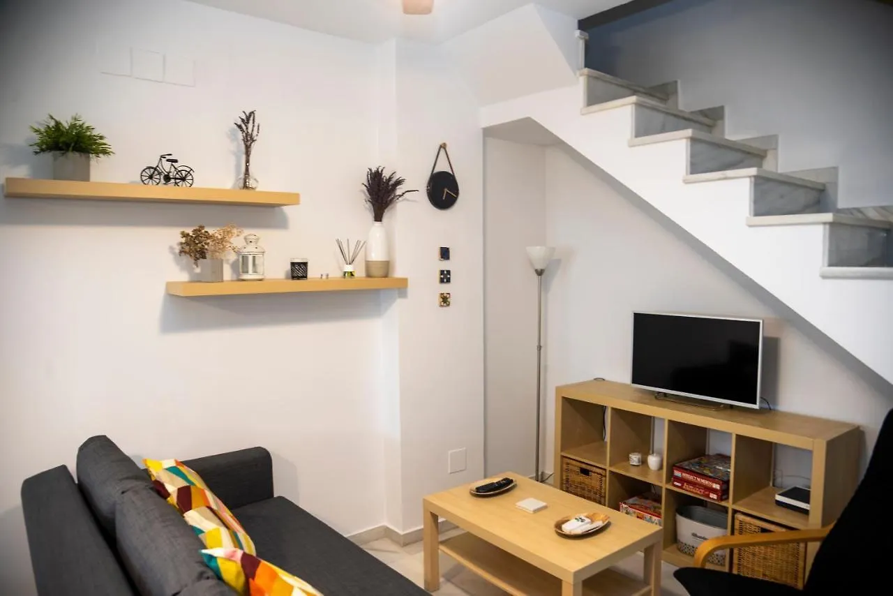 180 Home Precioso Apartamento Con Patio San Bernardo 4 Seville Apartment