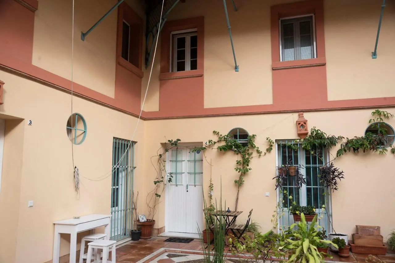 Apartment 180 Home Precioso Apartamento Con Patio San Bernardo 4 Seville Spain