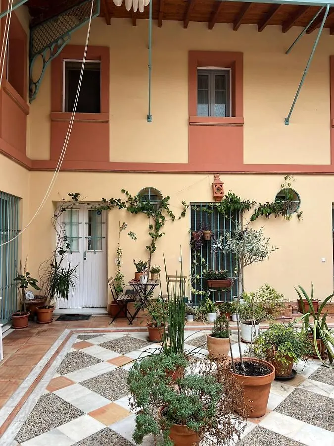 Apartment 180 Home Precioso Apartamento Con Patio San Bernardo 4 Seville